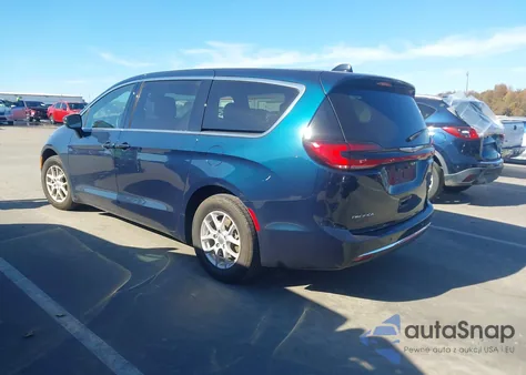 2023 Chrysler Pacifica Touring z USA, uszkodzony, nr VIN 2C4RC1FG7PR557495